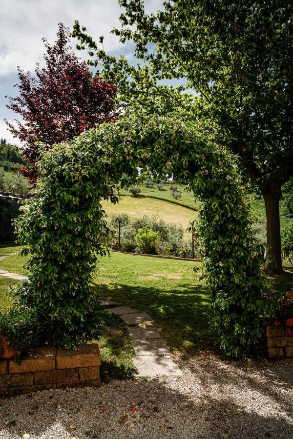 Il Girasole Bed & Breakfast Basciano Exterior photo
